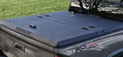 metal tonneau covers pickup trucks